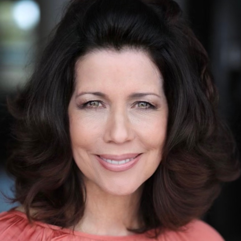 Meet your Posher, Dana